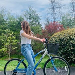 Meet your Posher, Grace